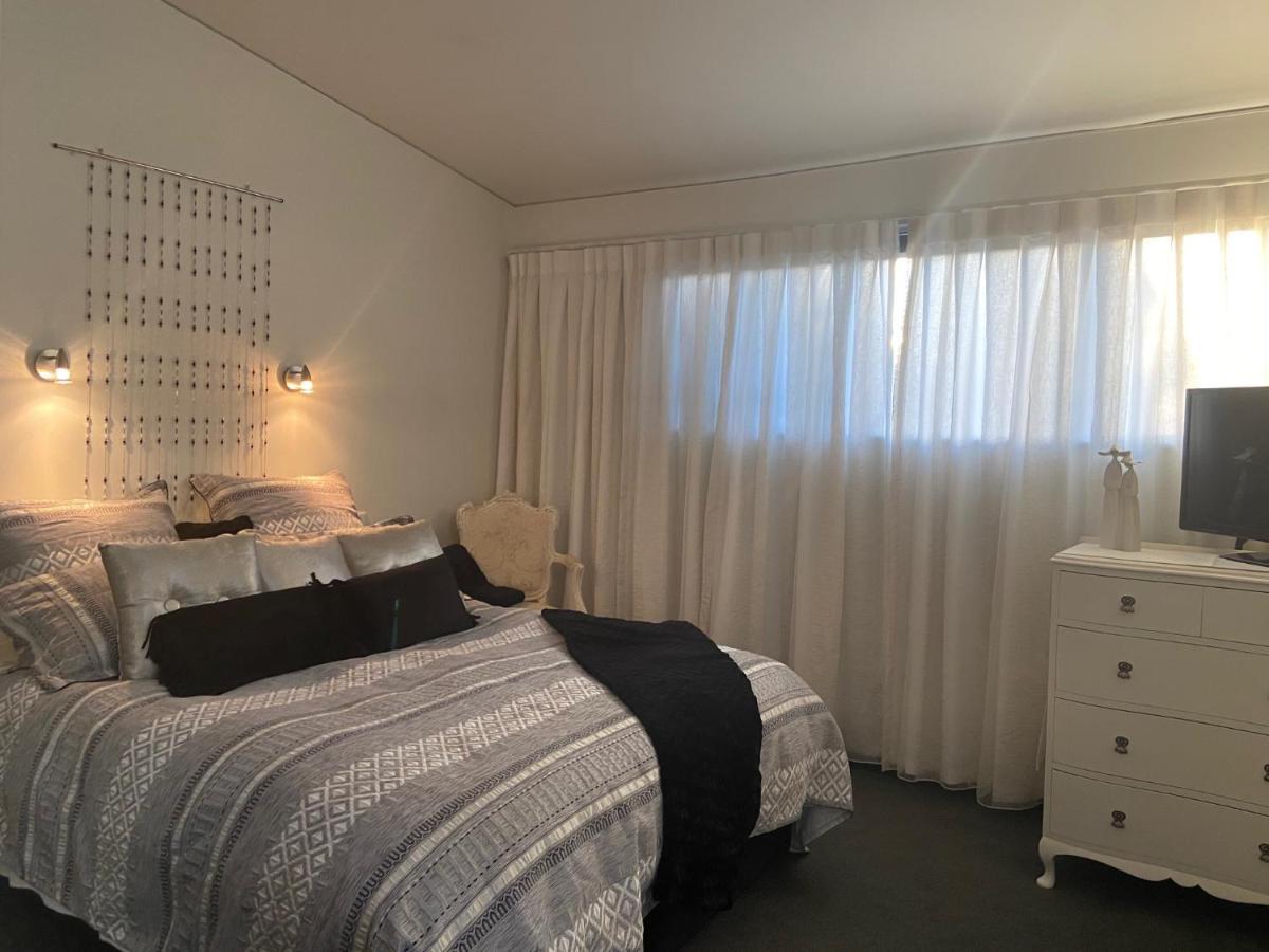 Maison Blue - Chic Inner City Townhouse Napier Exterior foto